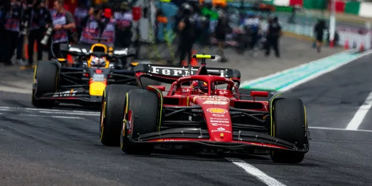 Carlos Sainz (Scuderia Ferrari) e Max Verstappen (Oracle Red Bull Racing) - Gp Giappone 2024