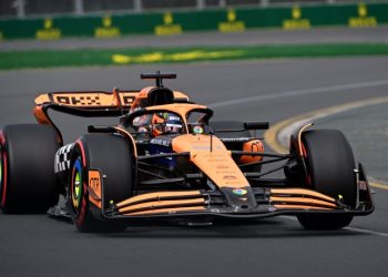 Piastri ancora alle spalle di Norris. Ma c’è un’attenuante