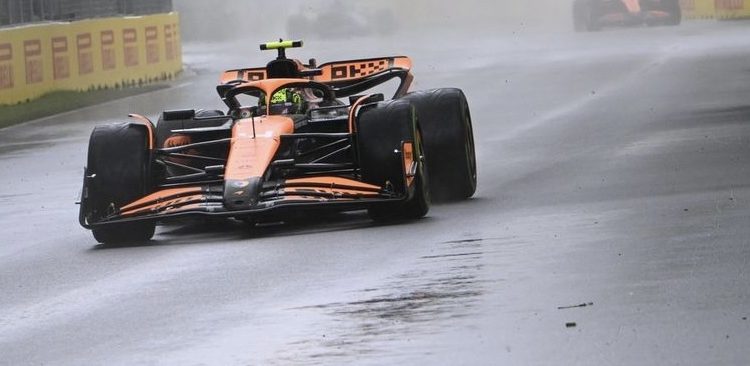 Lando Norris a bordo della MCL38