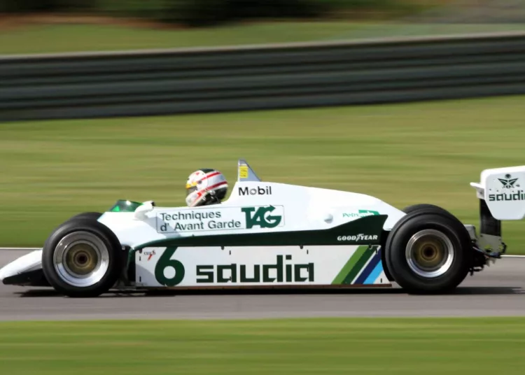 Williams FW08