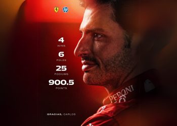 Ringraziamento a Carlos Sainz dalla Ferrari