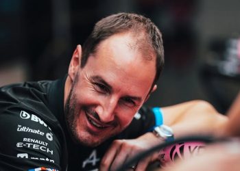 Oakes spiega la scelta di Alpine: "Mercedes per competere ai massimi livelli"