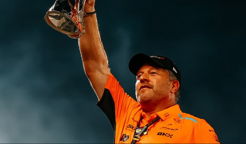 Zak Brown: la rinascita di McLaren e il sogno di scrivere il prossimo capitolo della F1, ispirandosi a Ron Dennis