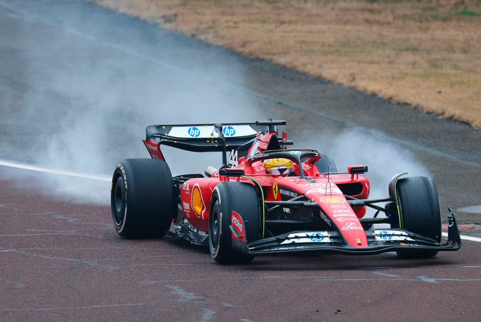hamilton ferrari bloccaggio