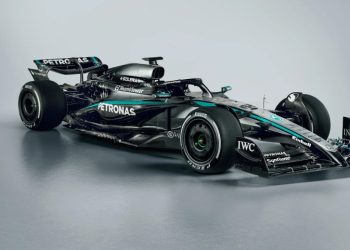 Mercedes W16: la nuova Freccia per un tricolore