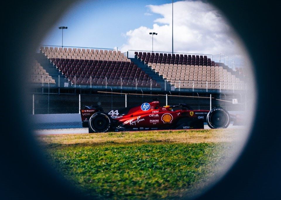 F1