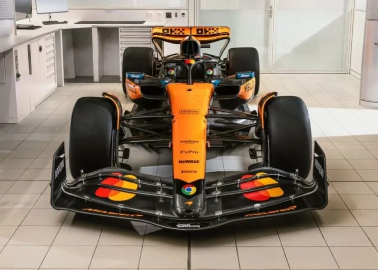McLaren MCL39