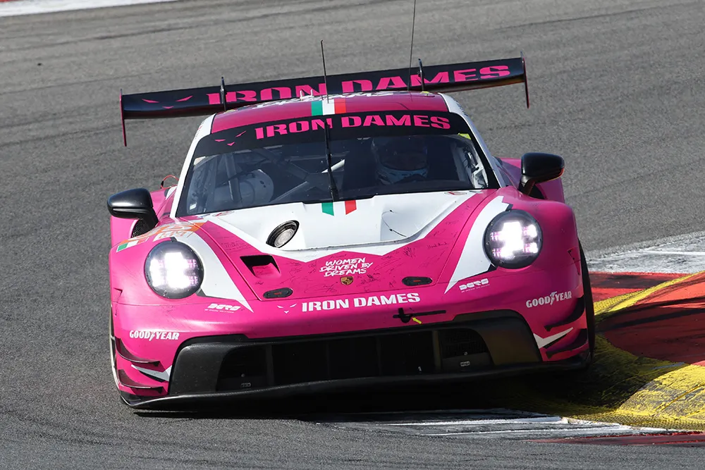 Porsche 992 GT3 - Iron Dames