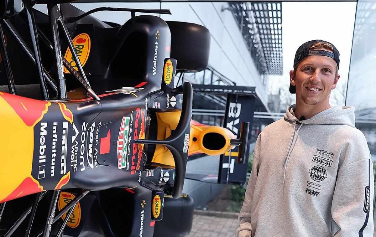 Liam Lawson al suo primo giorno in Red Bull