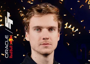 Red Bull Racing si è aggiudicata il titolo Costruttori nel F1 Sim Racing World Championship 2025, mentre Jarno Opmeer ha conquistato la corona iridata nella classifica Piloti.