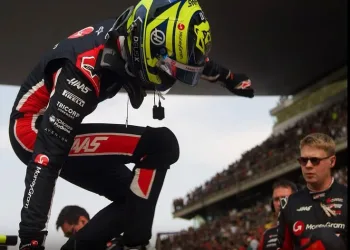 Gp Cina 2025, Haas a punti a Shanghai: Ocon e Bearman sfruttano una strategia perfetta