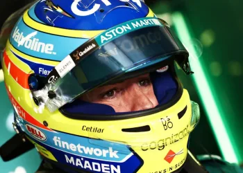 Alonso sul futuro di Aston Martin: "In F1 serve tempo per vincere"