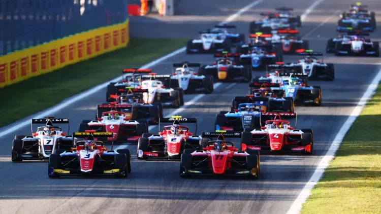 Bahrain 2025: orari e programmazione tv Formula 2 e Formula 3 F3