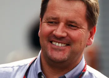 Paul Hembery a Formulacritica: "Hamilton-Ferrari? Scelta strana"