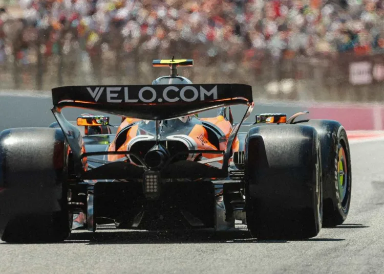 McLaren MCL39