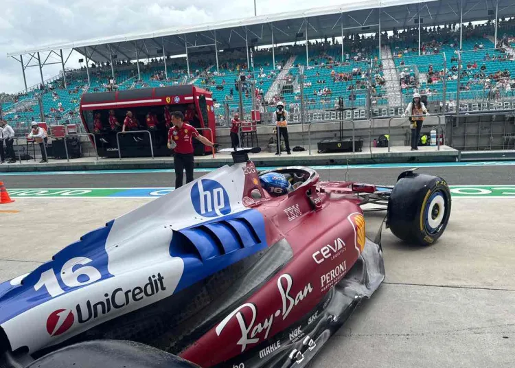Leclerc lascia i box nel Gp di Miami