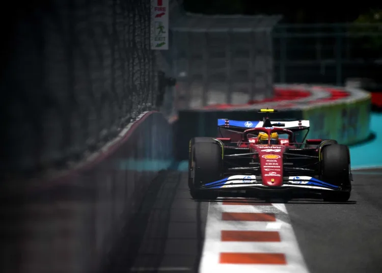 Lewis Hamilton, Scuderia Ferrari