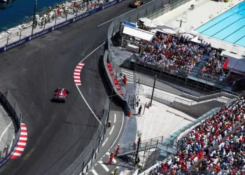 nessuno tocchi monaco