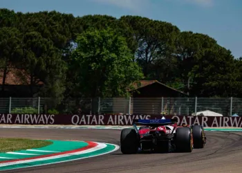 GP Imola 2025 – Hamilton cestina la SF-25