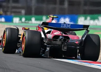 Ferrari SF-25 sospensione