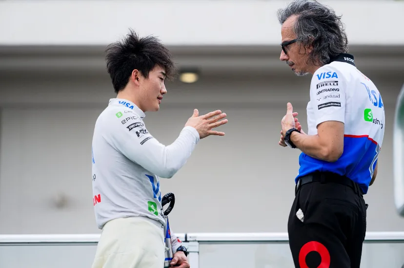 Il divorzio tra Horner e Red Bull apre nuove possibilità per Tsunoda: con Mekies al comando e l'appoggio di Marko, il giapponese ha dodici gare per convincere tutti.