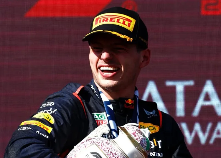 Max Verstappen resta in Red Bull: "Mai pensato di andarmene"