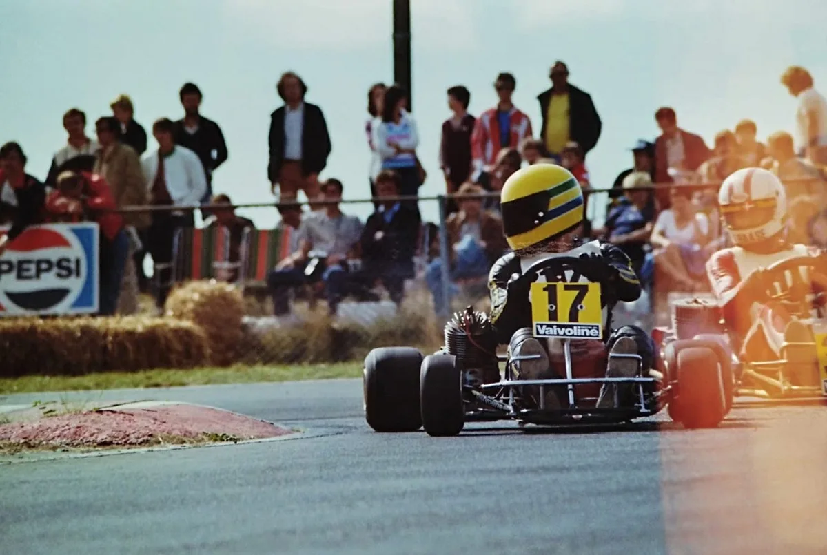 Ayrton Senna in una gara del Campionato Kart, a Nivelles