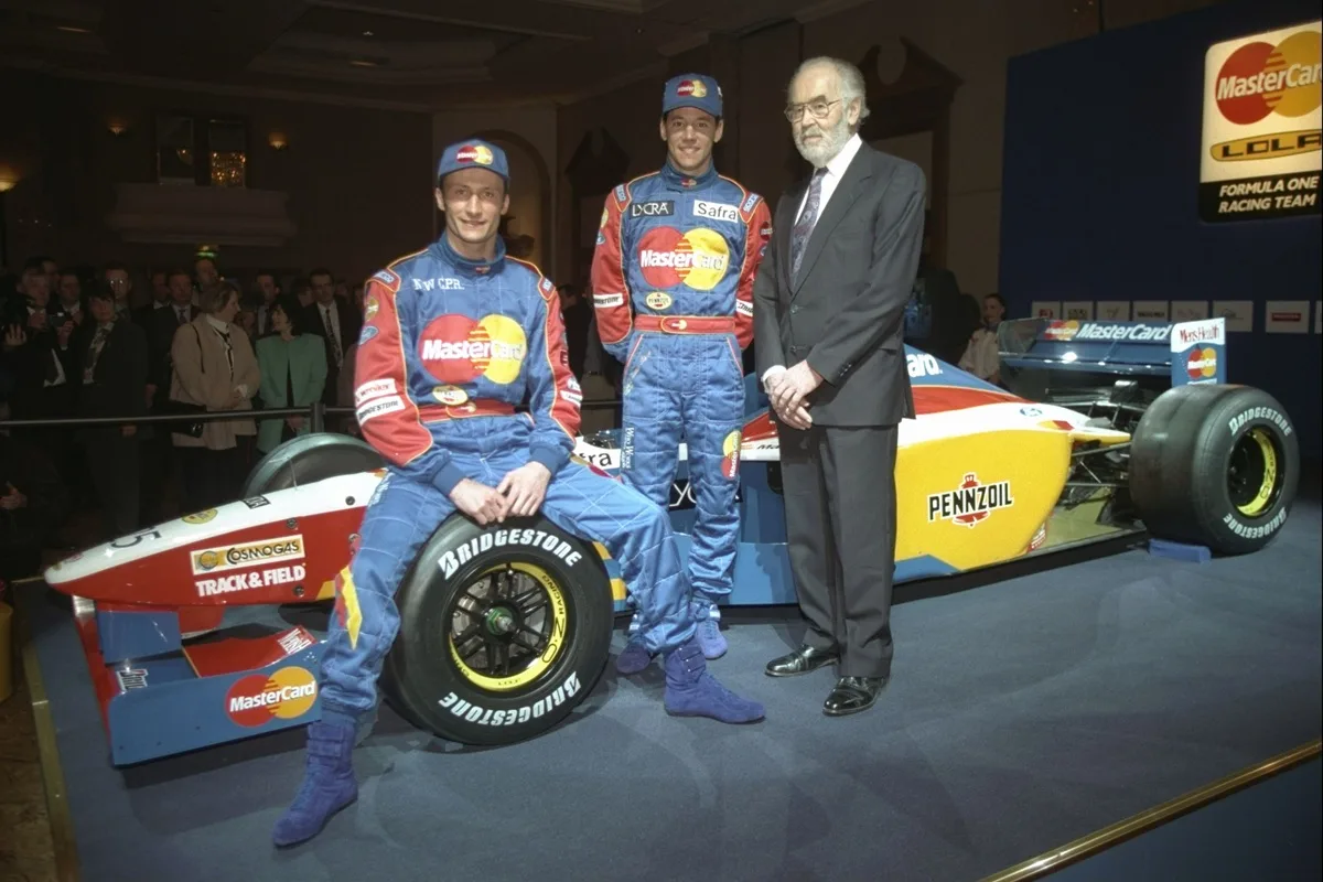 Presentazione della Lola Mastercard con i piloti Vincenzo Sospiri, Ricardo Rosset ed Eric Broadley, all'hotel Hilton di Londra