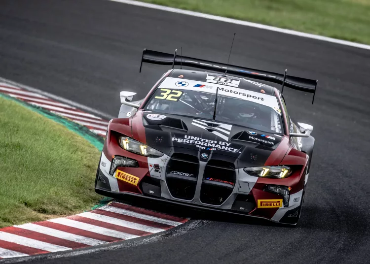 La #32 di Marciello-van der Linde-Weerts
