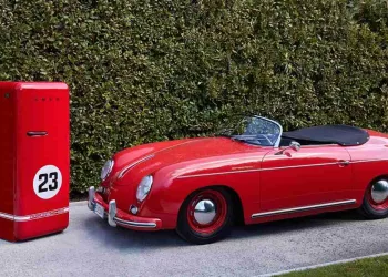Porsche x Smeg 2025