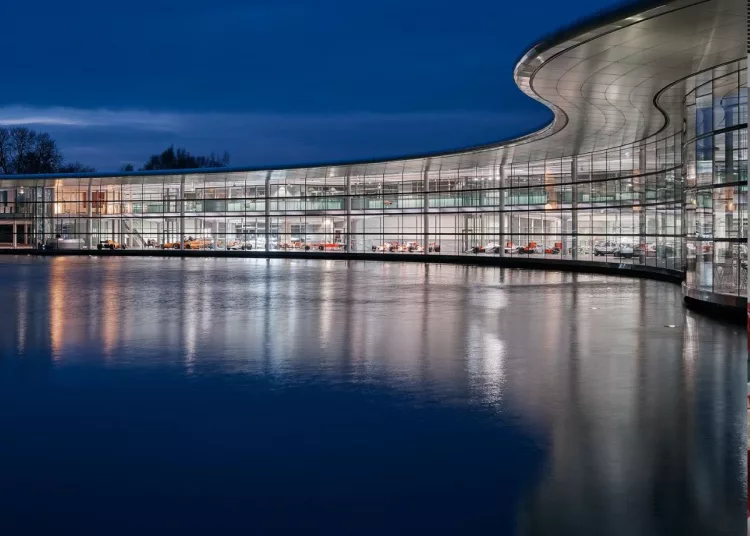 McLaren Technology Centre (MTC)