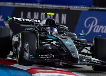 Mercedes, Kimi Antonelli rimonta perfetta