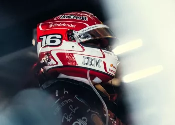 Leclerc contro il destino: il campione che Ferrari non ha ancora liberato