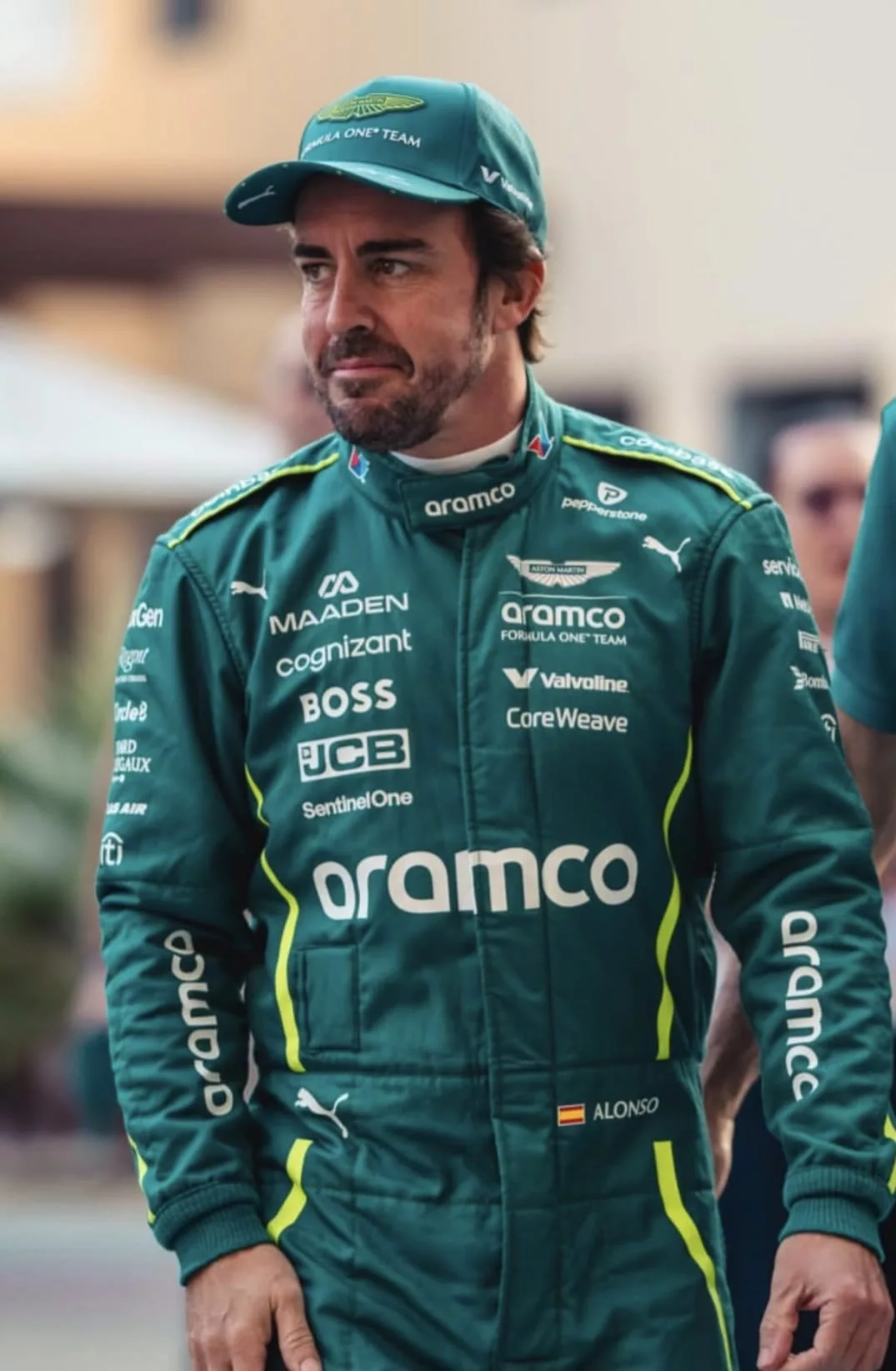 Fernando Alonso poco prima dell'ultima gara del 2025