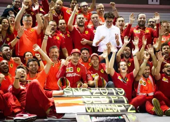 vettel charles Leclerc ferrari