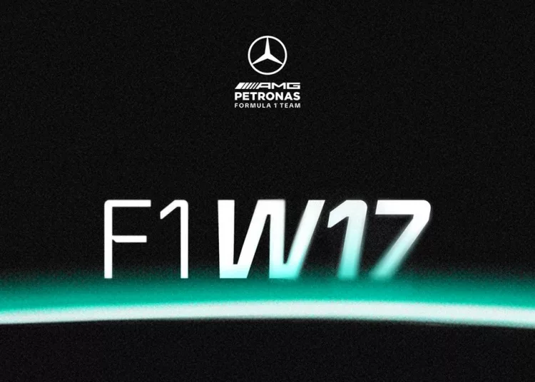 Mercedes W17 presentazione