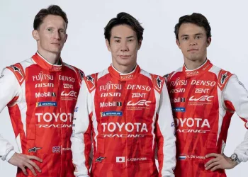 TR010 Hybrid #7 Mike Conway, Kamui Kobayashi e Nyck de Vries