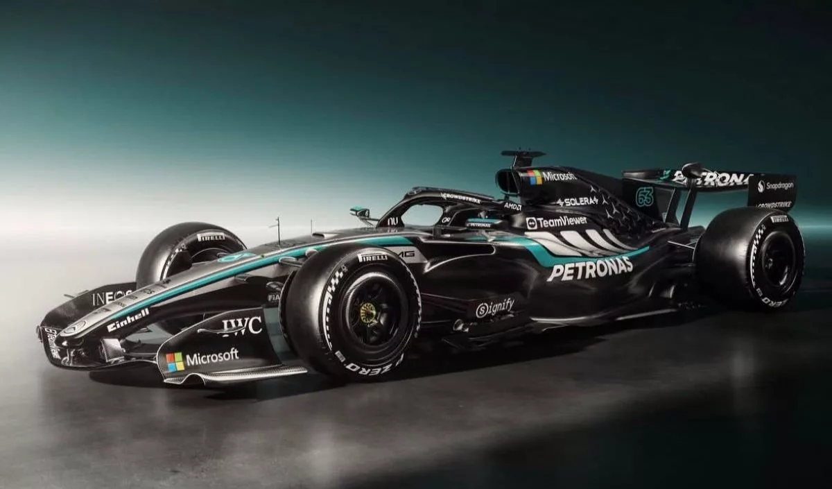 Mercedes W17